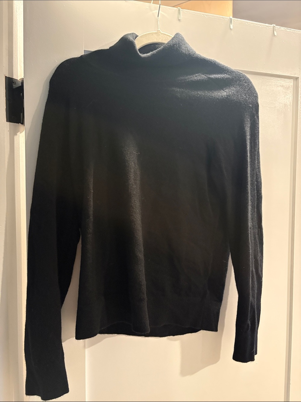 Quince Black Slim Turtleneck Sweater